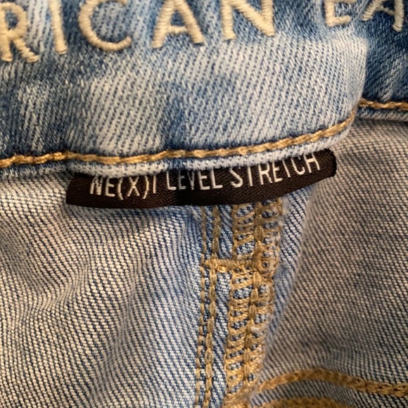 AMERICAN Eagle Sz 6 X-Long Light Denim Blue Jean Distressed Next Level Stretch - Picture 8 of 14